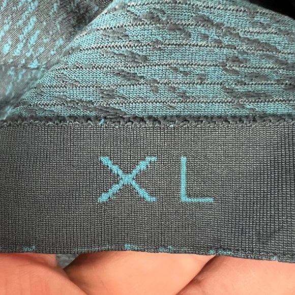 Lululemon Metal Vent Tech Short Sleeve Shirt - Picture 5 of 5